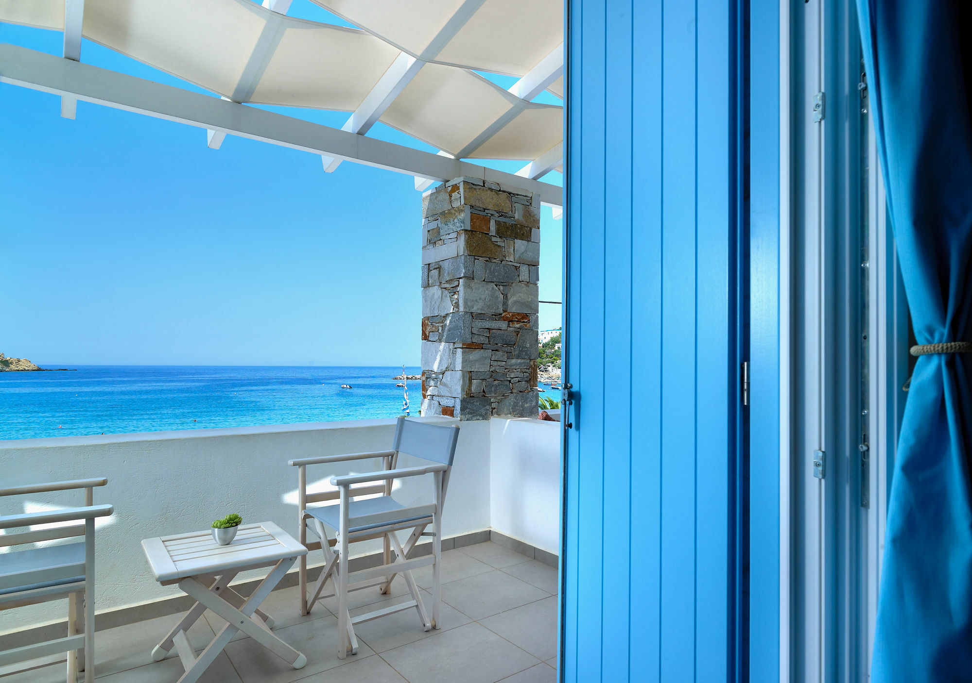 Blue Harmony Hotel Kini Exterior foto