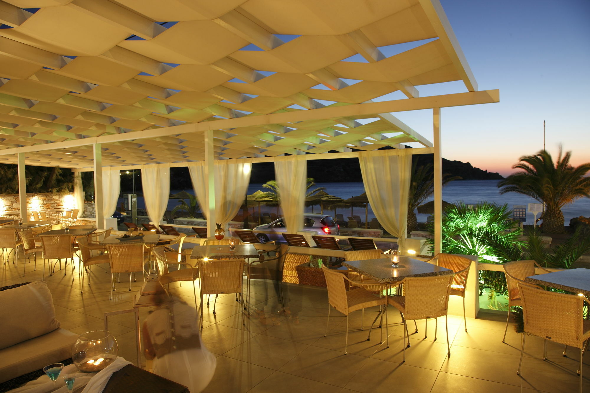 Blue Harmony Hotel Kini Exterior foto